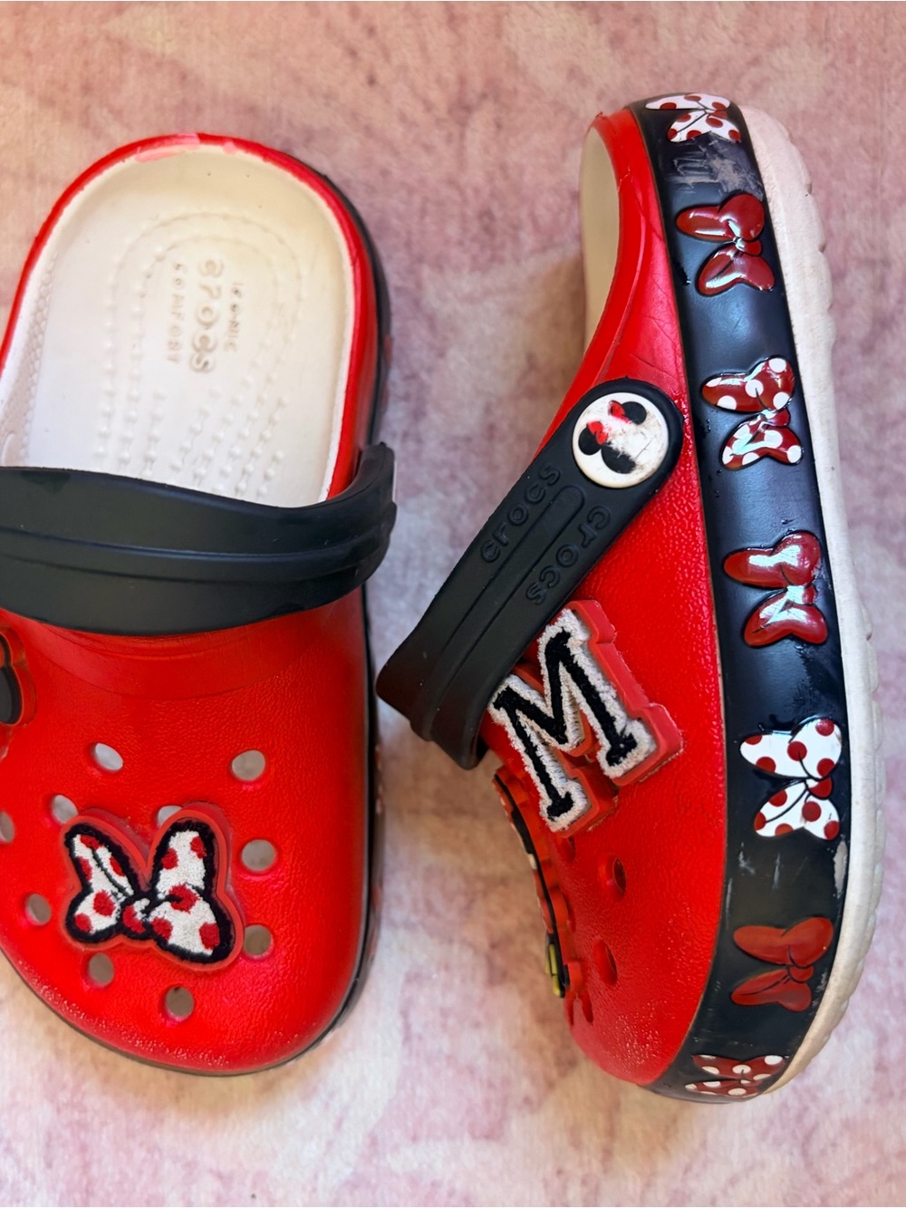CROCS Kids Red and Black Minnie-Themed Clogs